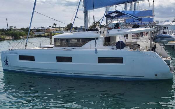 Lagoon 46 Hoppetossa