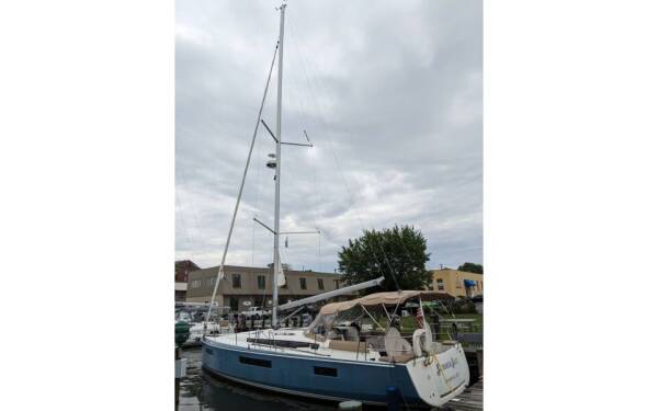 Sun Odyssey 440 Summer Salt