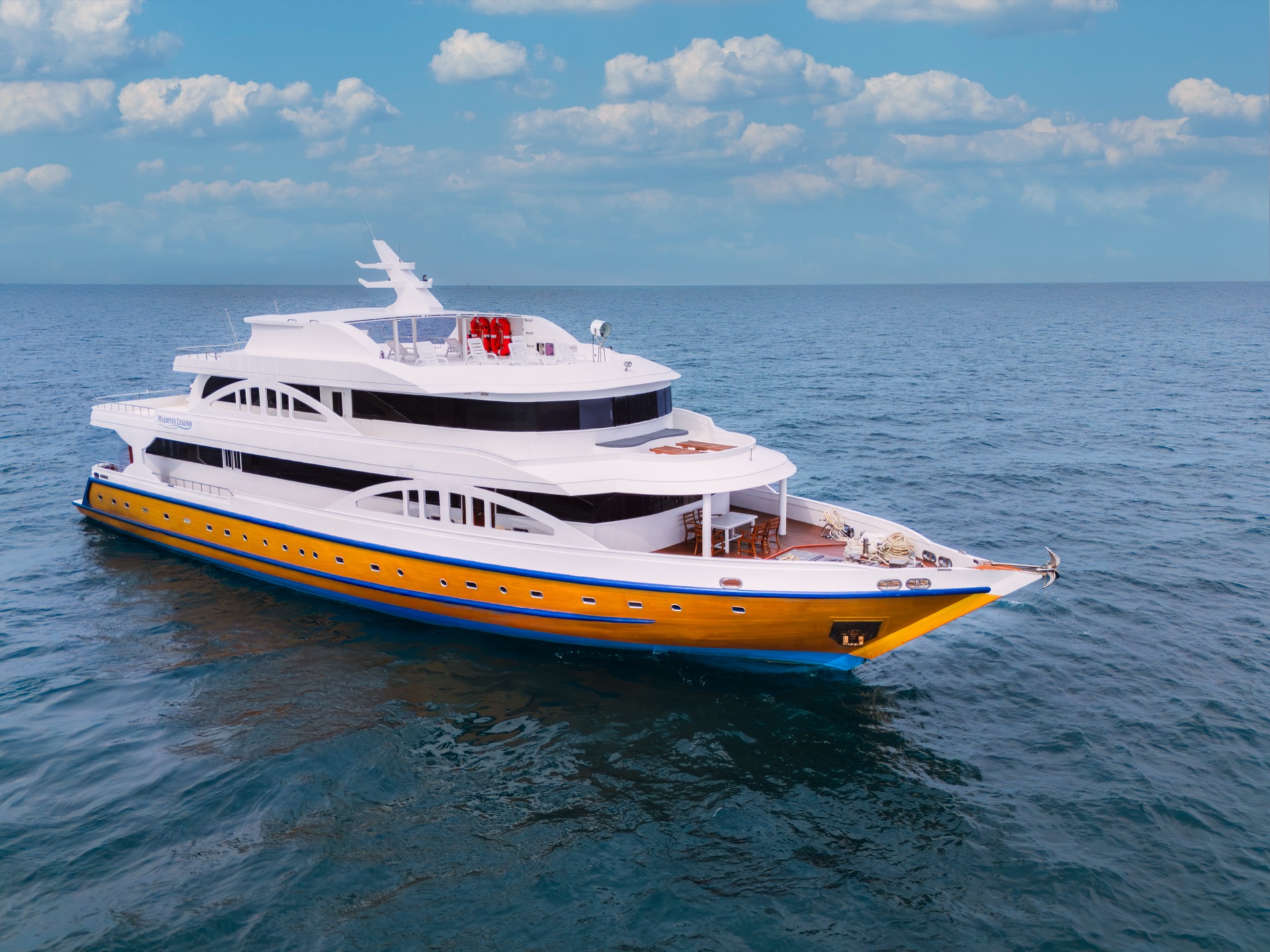 Superjachta ZEN na kotvišti